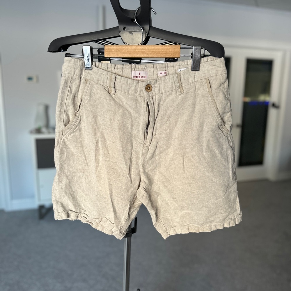 Public Beach Linen Flat Front Shorts | 7 Inch Inseam | Medium - Picture 2 of 10